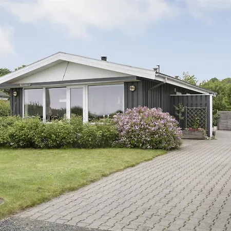 Сasa de vacaciones Cornelius - 30m From The Sea By Interhome