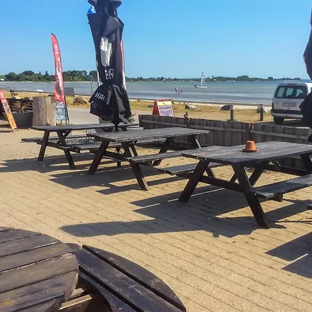 Сasa de vacaciones Cornelius - 30m From The Sea By Interhome