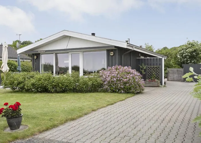 Dom wakacyjny Cornelius - 30m From The Sea By Interhome